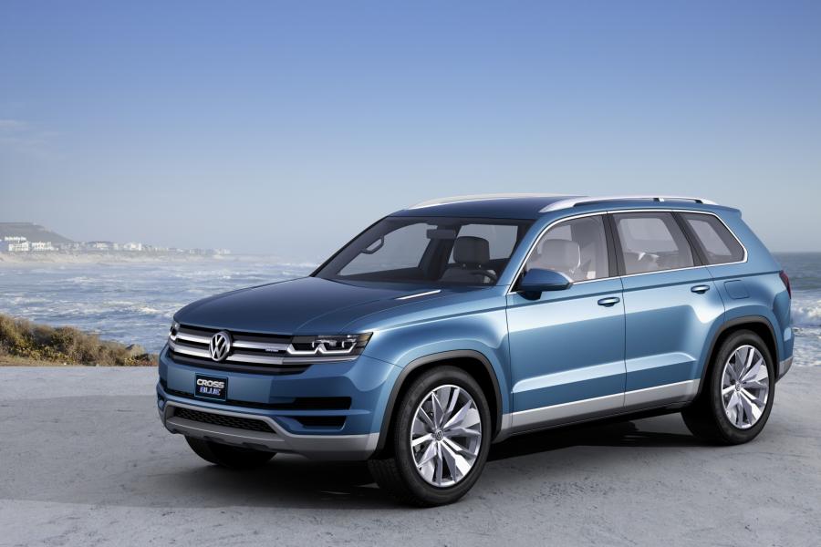  Volkswagen CrossBlue Concept 2013 года  (фото 39 из 78)